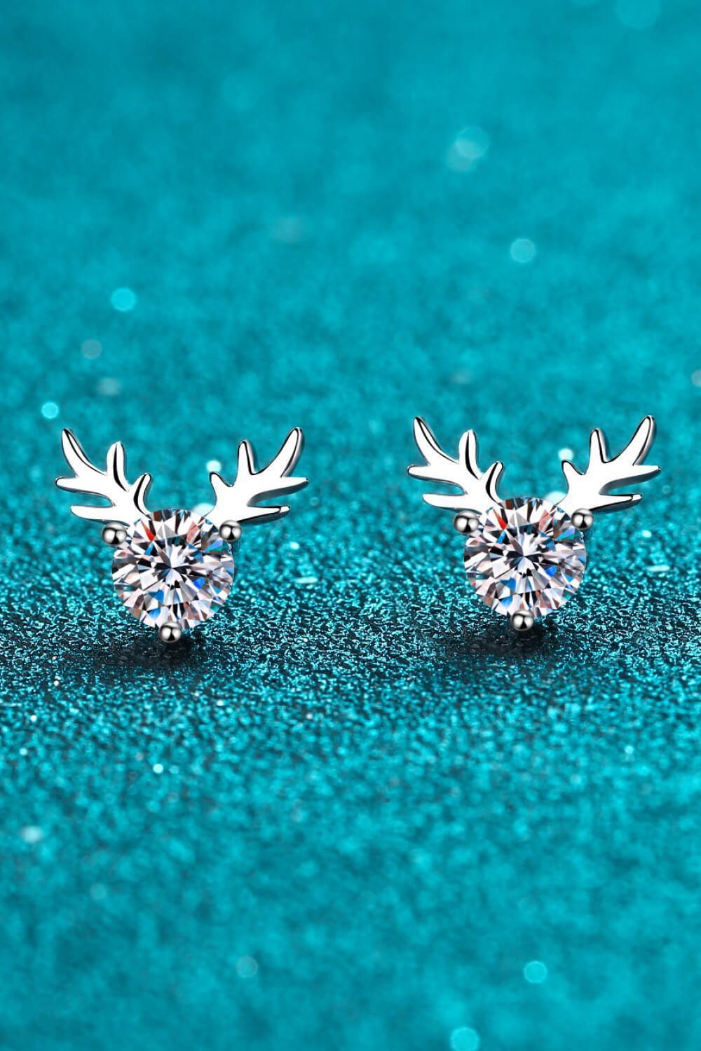 Joyous Reindeer-Shaped 1 Carat Moissanite Stud Earrings - MXSTUDIO.COM