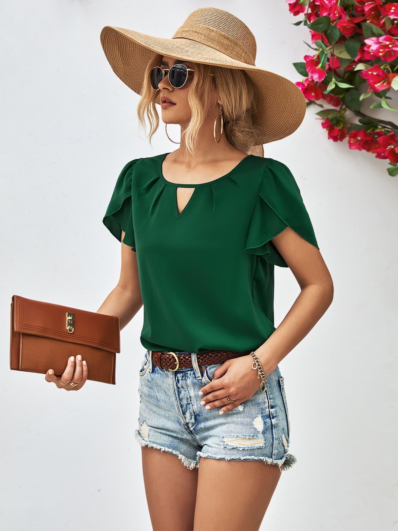 Just Perfect Cutout Petal Sleeve Top - MXSTUDIO.COM