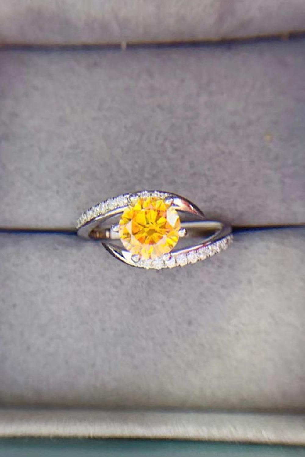 Keep Inspired Round Yellow 1 Carat Moissanite Ring - MXSTUDIO.COM