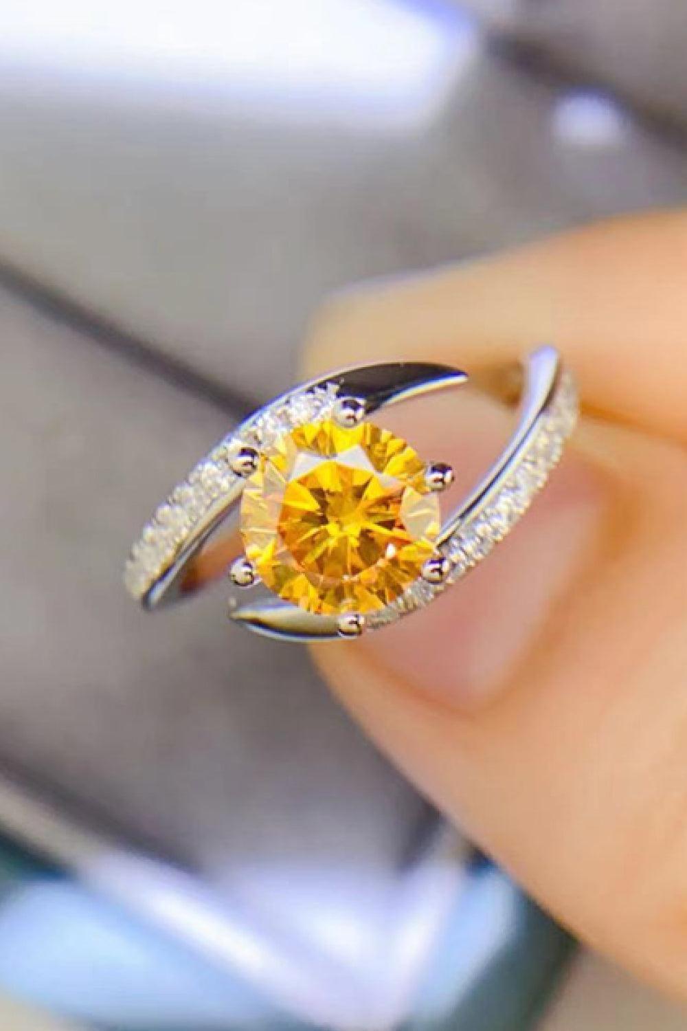 Keep Inspired Round Yellow 1 Carat Moissanite Ring - MXSTUDIO.COM