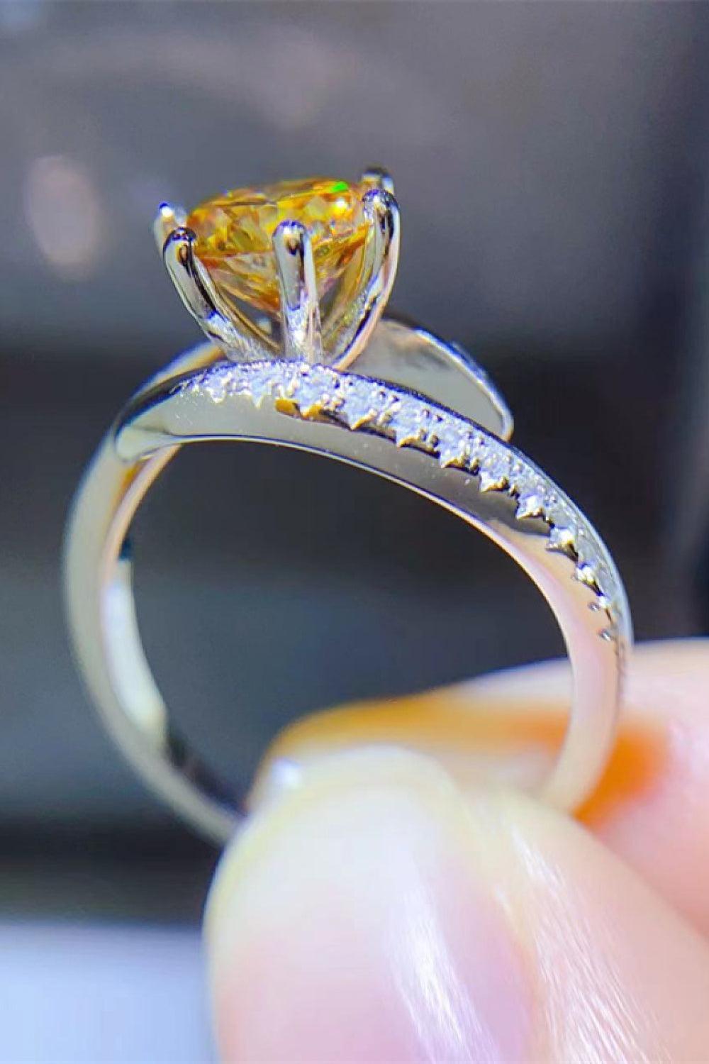 Keep Inspired Round Yellow 1 Carat Moissanite Ring - MXSTUDIO.COM