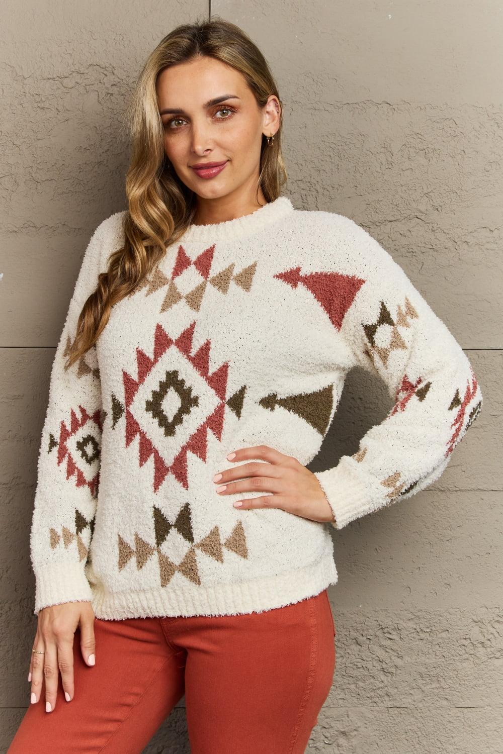 Keep Insulated Crew Neck Fuzzy Aztec Sweater - MXSTUDIO.COM