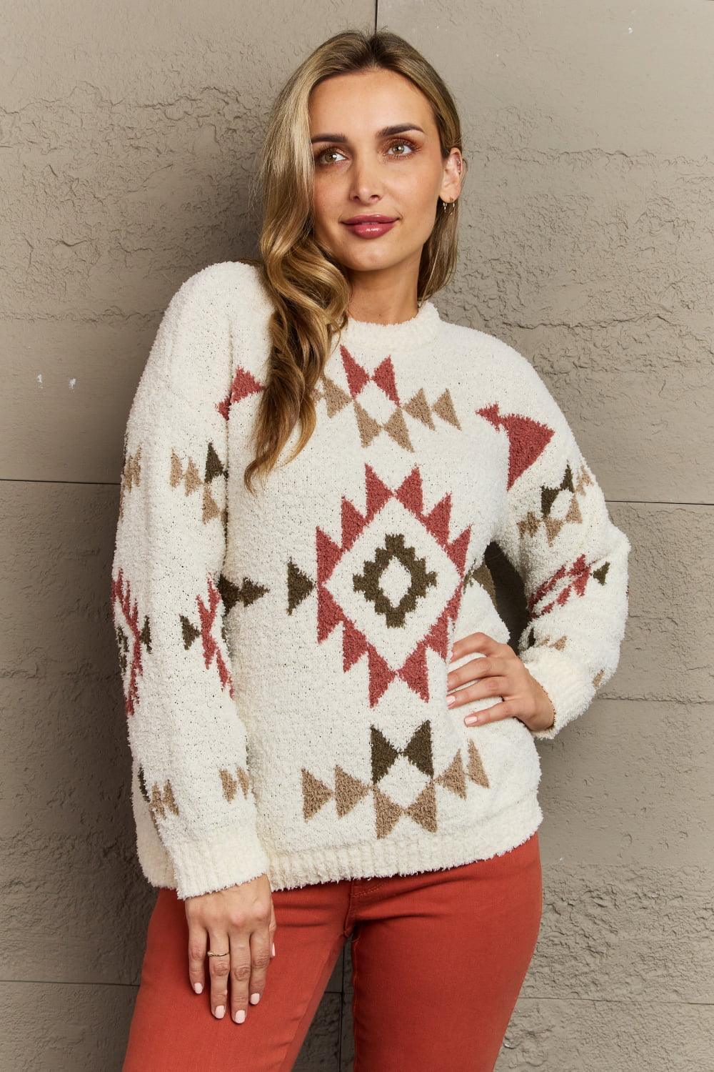 Keep Insulated Crew Neck Fuzzy Aztec Sweater - MXSTUDIO.COM