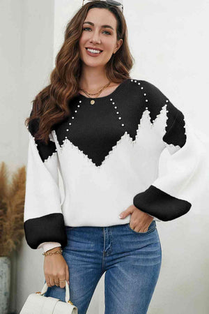 Lavish Warmth Color Block Sweater With Pearls - MXSTUDIO.COM