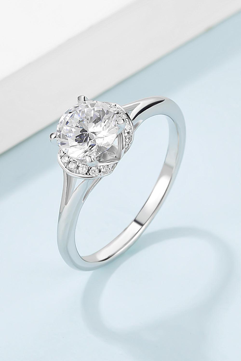 Limitless Fascination Split Shank 1 Carat Moissanite Ring - MXSTUDIO.COM