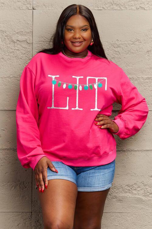 Lit Graphic Plus Size Christmas Sweatshirt-MXSTUDIO.COM