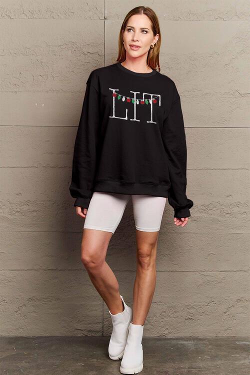 Lit Graphic Plus Size Christmas Sweatshirt-MXSTUDIO.COM