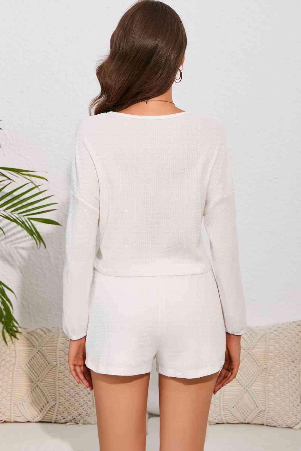 Long Sleeve Cropped Top And Shorts White Lounge Set - MXSTUDIO.COM