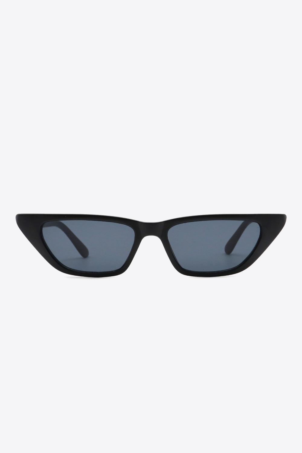 Look Fantastic Black Cat Eye Polycarbonate Sunglasses - MXSTUDIO.COM