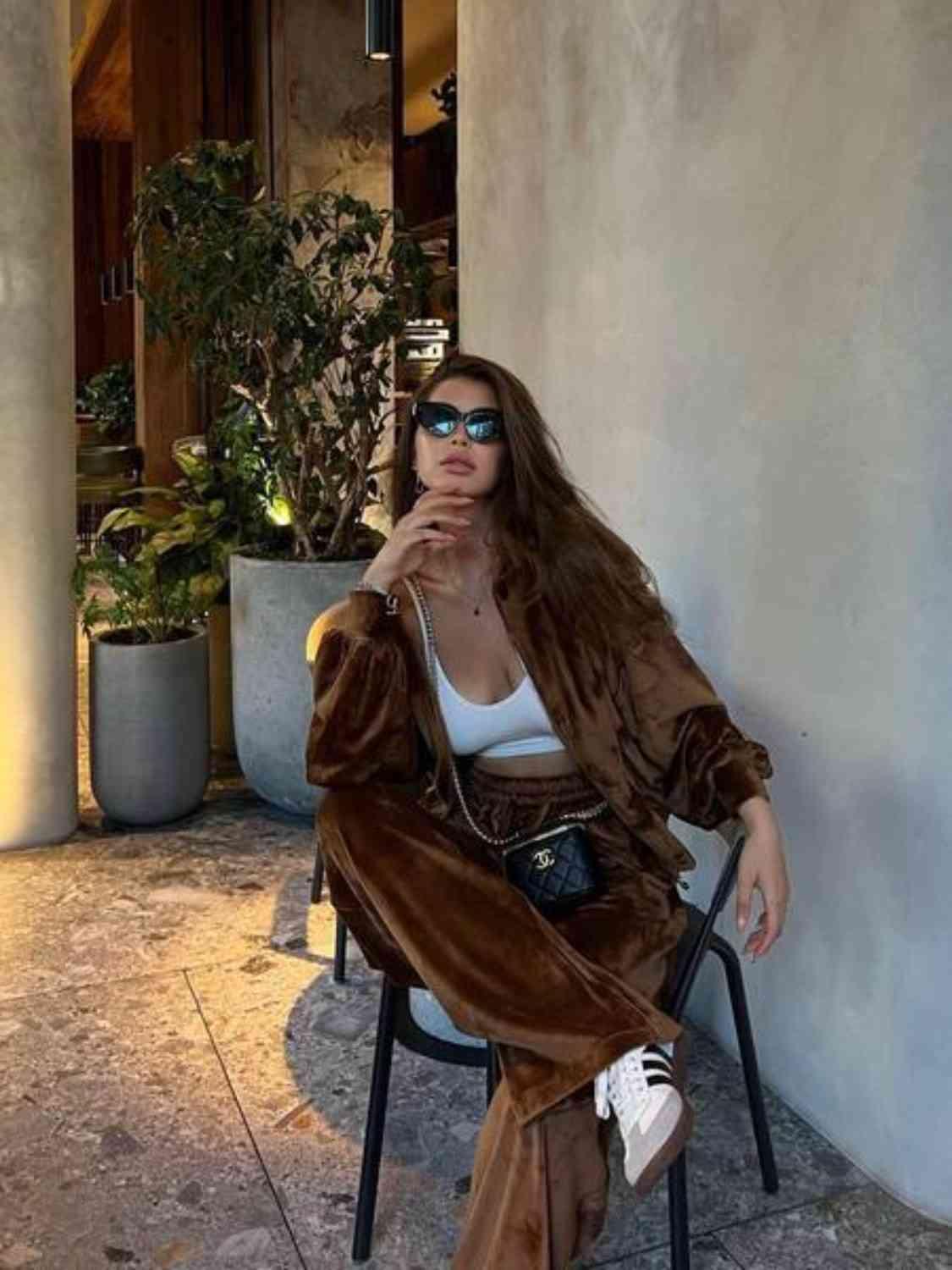 Lounge In Style Hooded Jacket and Pants Set - MXSTUDIO.COM