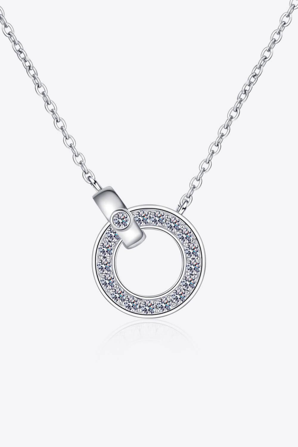 Luminous Splendor Moissanite Necklace Womens - MXSTUDIO.COM