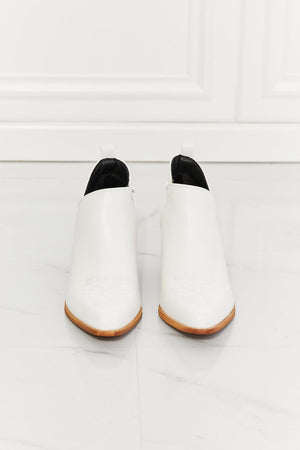 MMShoes Embroidered Crossover White Cowboy Boots - MXSTUDIO.COM