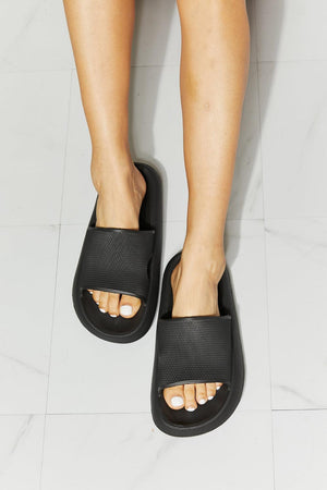 MMShoes Rubber Open Toe Women Black Slides - MXSTUDIO.COM