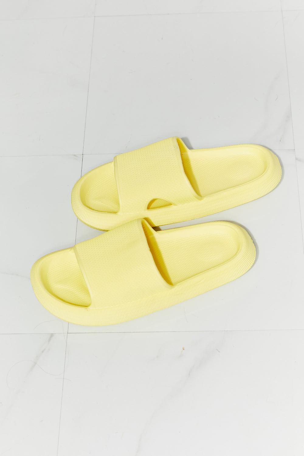 MMShoes Secure Fit Open Toe Yellow Rubber Slides - MXSTUDIO.COM