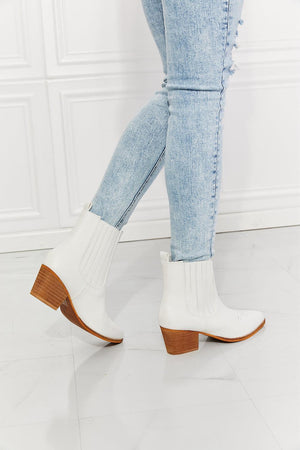 MMShoes Stacked Heel White Chelsea Boots - MXSTUDIO.COM