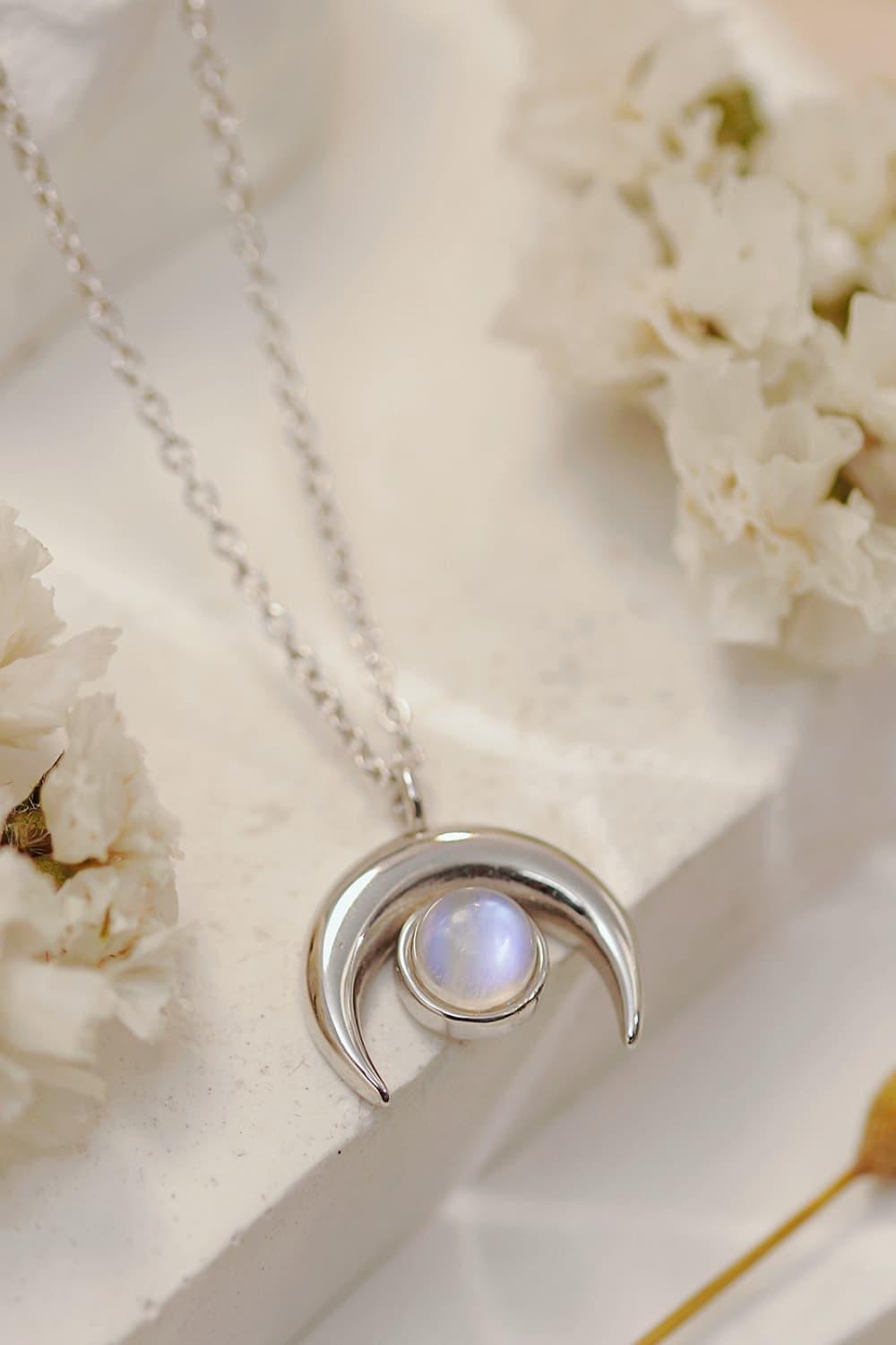 Memorable Natural Moonstone 925 Sterling Silver Necklace - MXSTUDIO.COM