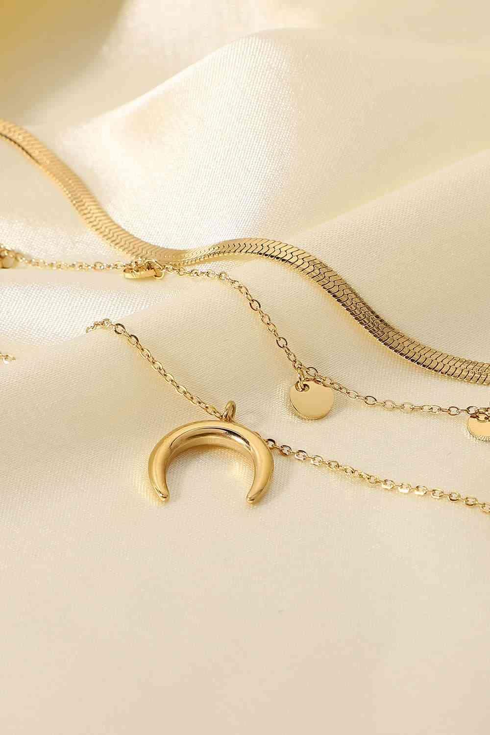 Moon Shape Pendant 18K Gold-Plated Necklace-MXSTUDIO.COM