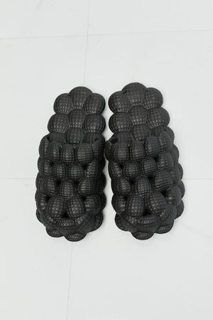 Nook Joi Easygoing Black Bubble Slide Slippers - MXSTUDIO.COM