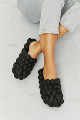 Nook Joi Easygoing Black Bubble Slide Slippers - MXSTUDIO.COM