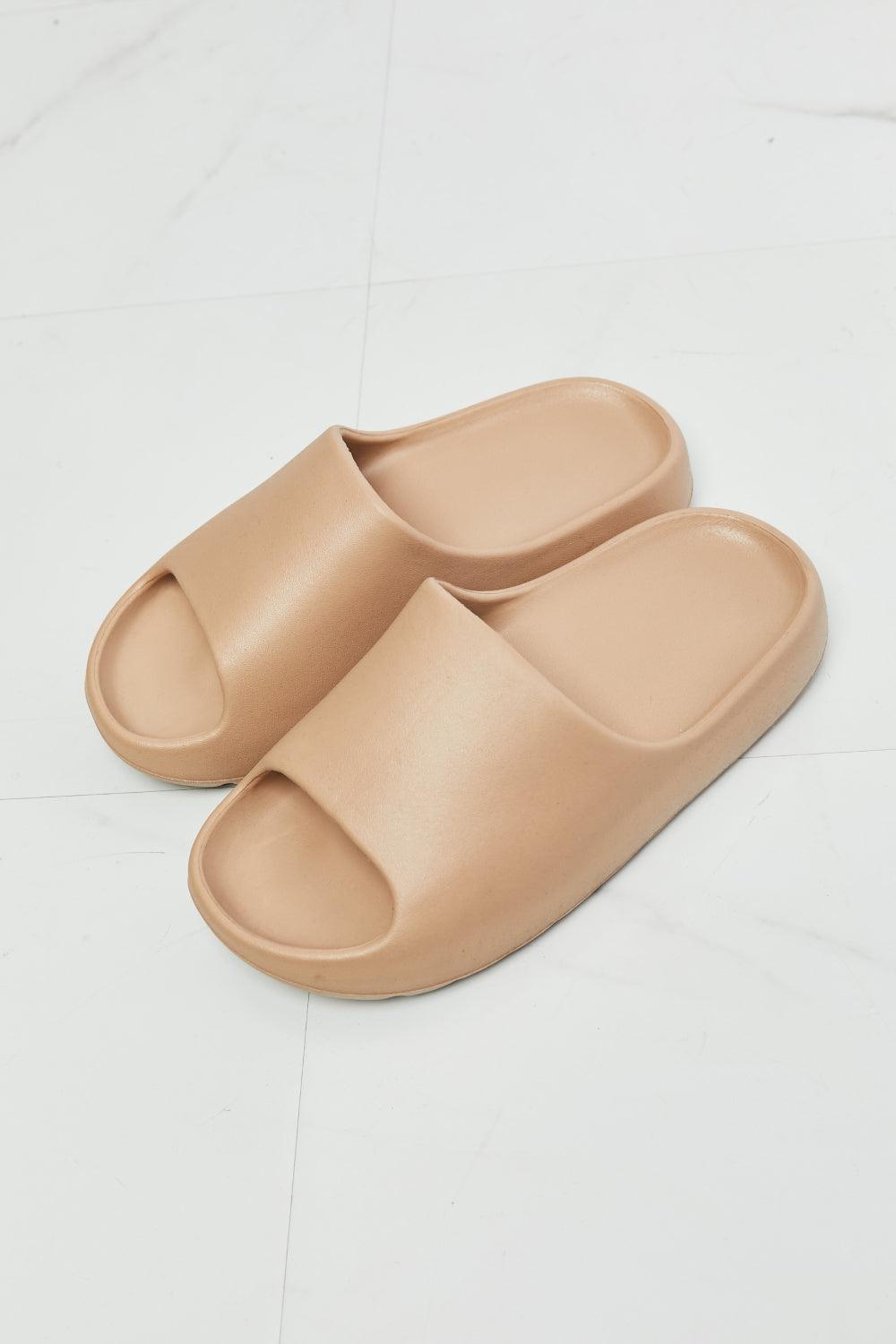 Nook Joi My Happy Place Beige Open Toe Slides - MXSTUDIO.COM