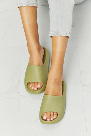 Nook Joi Safe Haven Open Toe Womens Green Slides - MXSTUDIO.COM