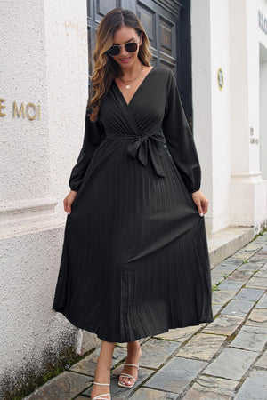 Off for a Blind Date Pleated Maxi Dress - MXSTUDIO.COM