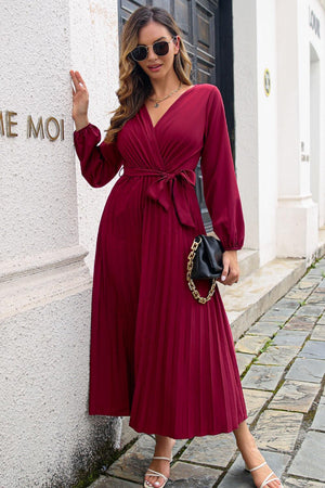 Off for a Blind Date Pleated Maxi Dress - MXSTUDIO.COM