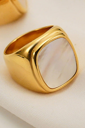 On Trend 18K Gold-Plated Mother Of Pearl Ring - MXSTUDIO.COM