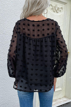 Outfit of the Day Black Swiss Dot Blouse - MXSTUDIO.COM