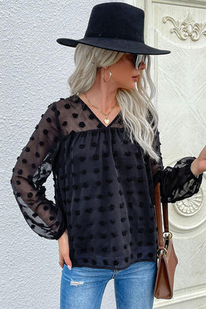 Outfit of the Day Black Swiss Dot Blouse - MXSTUDIO.COM