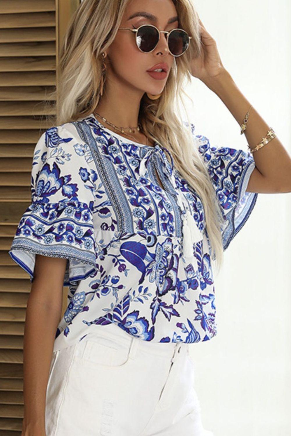Pause And Relax Half Sleeve Blue Floral Blouse - MXSTUDIO.COM