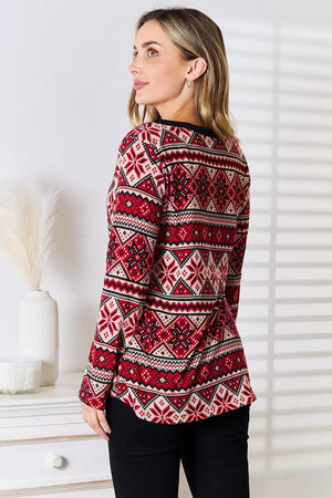 Plus Size Long Sleeve Women's Snowflake Top - MXSTUDIO.COM