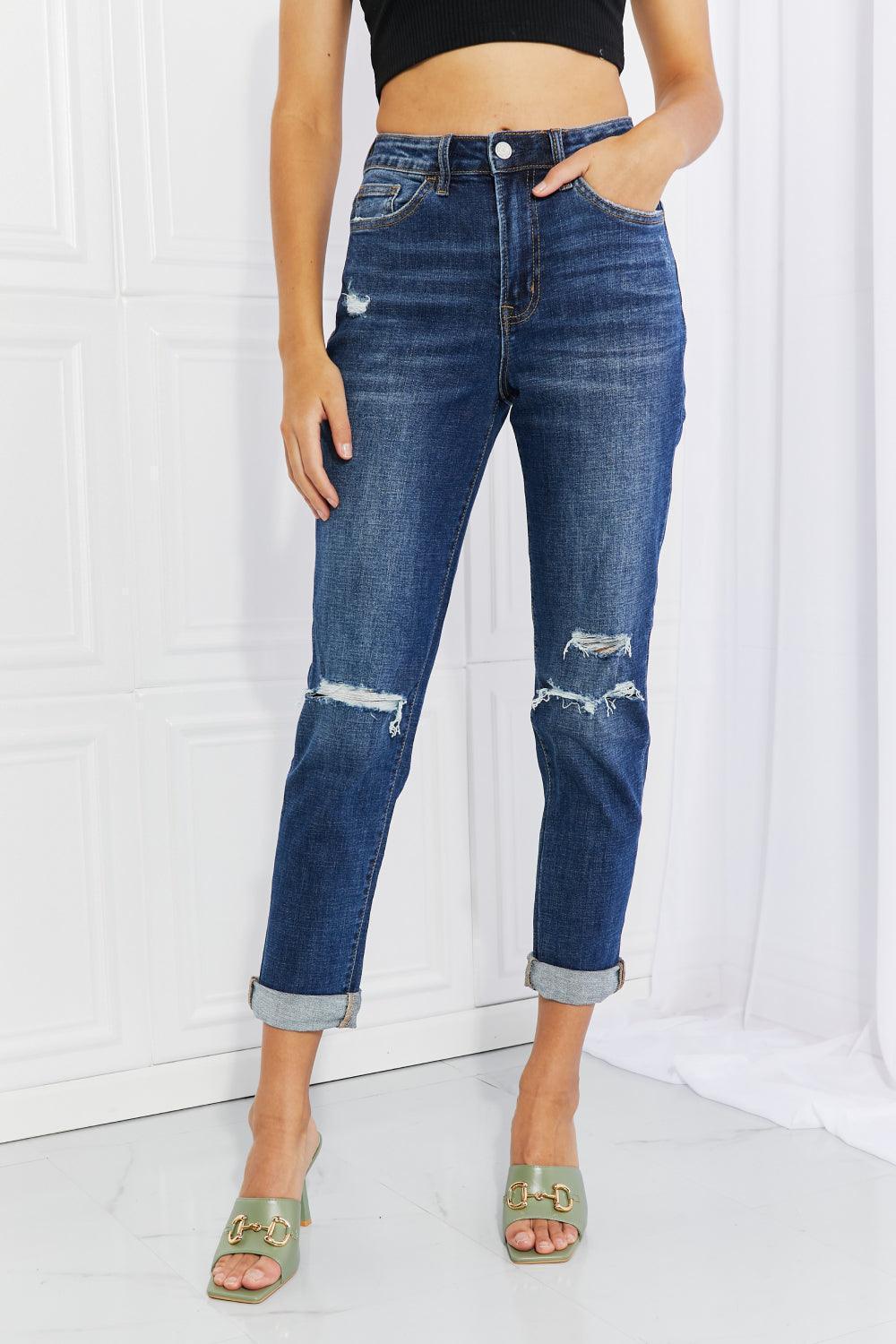 Plus Size Unflustered Distressed Cropped Jeans - MXSTUDIO.COM