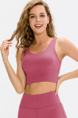 Power Fit Slim Fit Scoop Neck Sports Bra - MXSTUDIO.COM