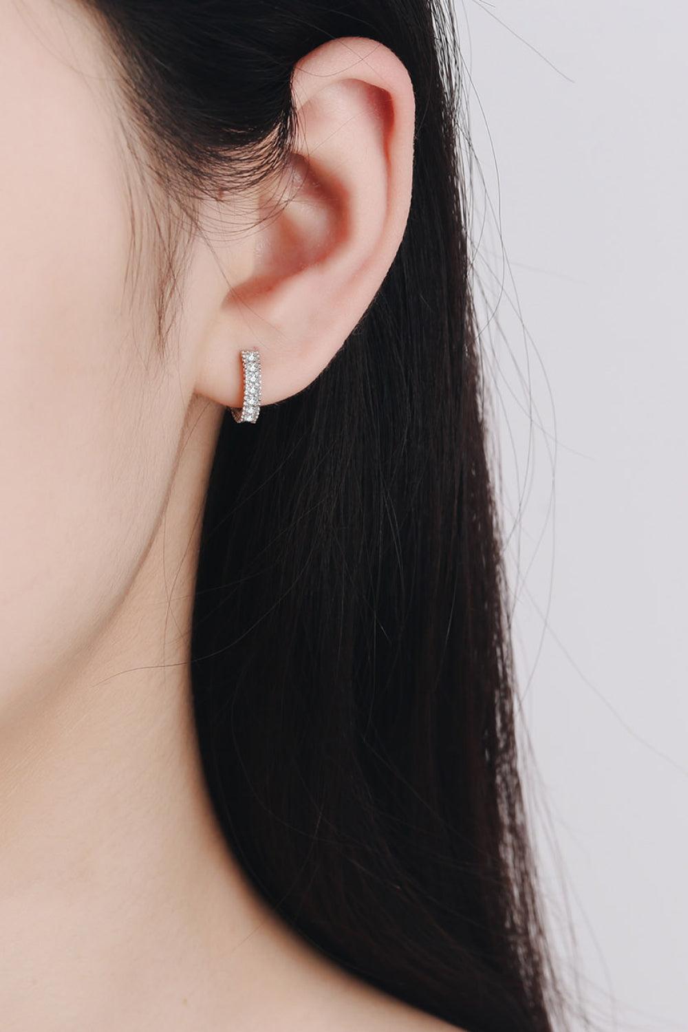 Precisely Inlaid Moissanite Huggie Earrings - MXSTUDIO.COM