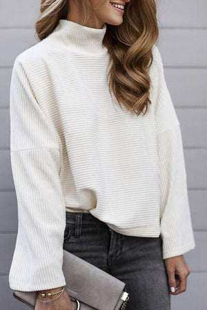 Pristine Look White Turtleneck Sweater-MXSTUDIO.COM