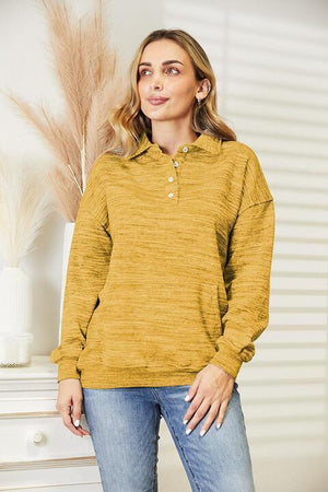 Quarter-Button Women's Collared Sweatshirt - MXSTUDIO.COM