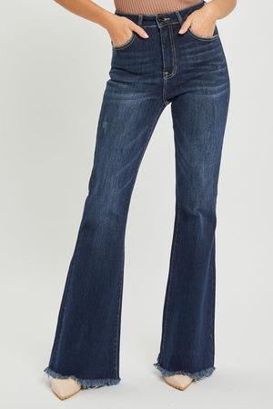 a woman is wearing a pair of jeans