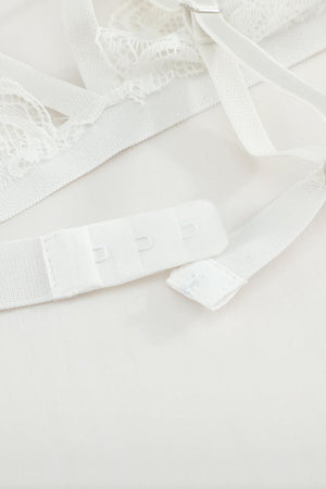 Radiant Glow White Lace Lingerie Set - MXSTUDIO.COM