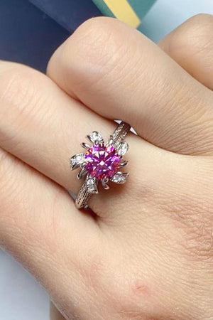 Recognize Life Flower-Shaped Pink 1 Carat Moissanite Ring - MXSTUDIO.COM