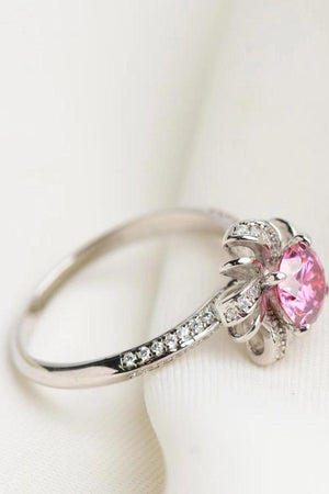 Recognize Life Flower-Shaped Pink 1 Carat Moissanite Ring - MXSTUDIO.COM