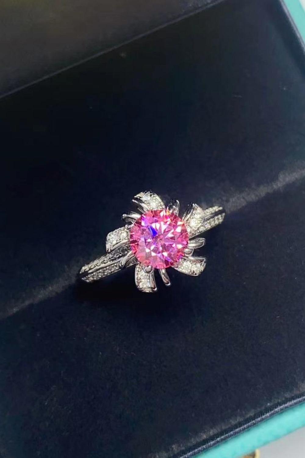 Recognize Life Flower-Shaped Pink 1 Carat Moissanite Ring - MXSTUDIO.COM