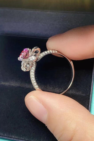 Recognize Life Flower-Shaped Pink 1 Carat Moissanite Ring - MXSTUDIO.COM