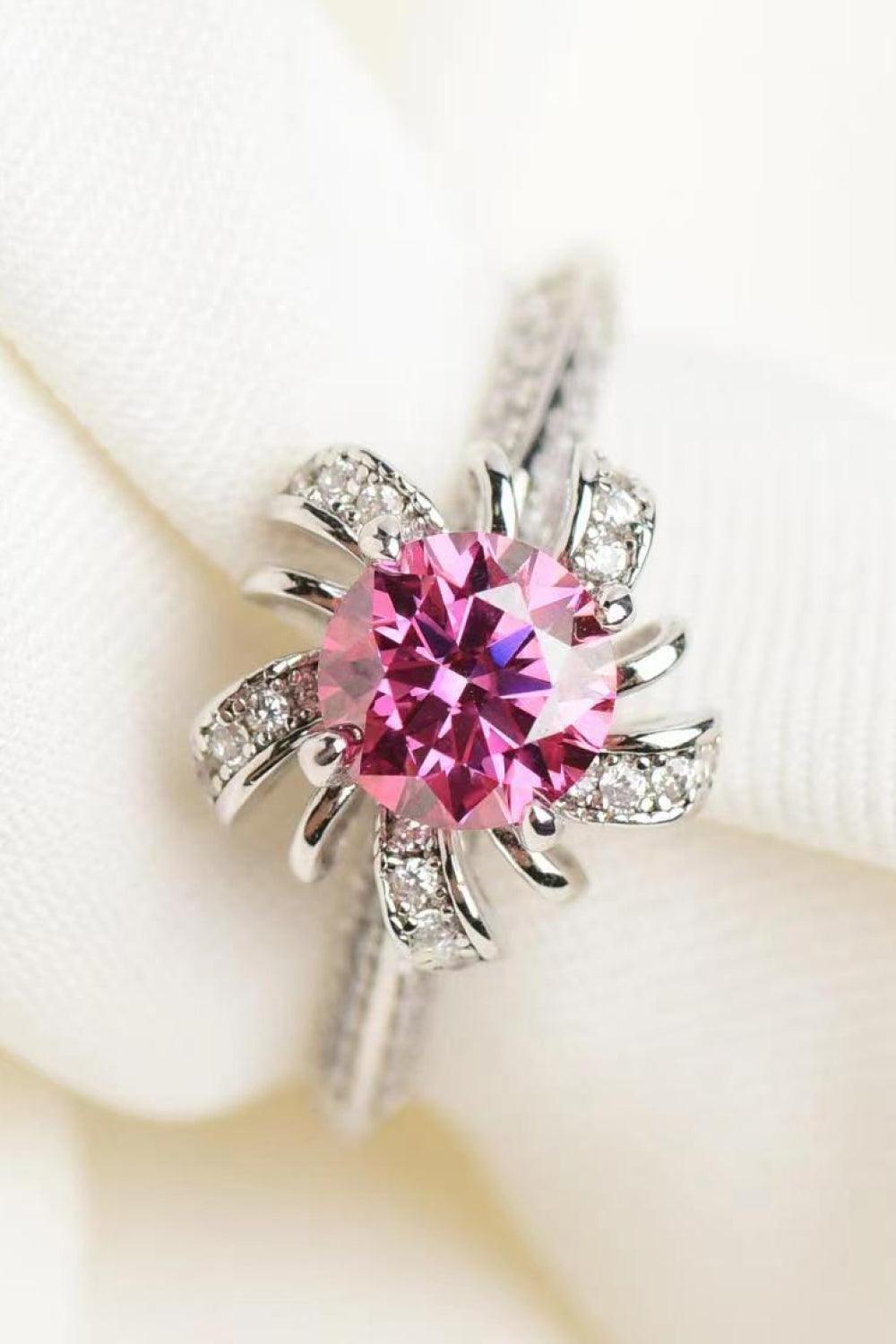 Recognize Life Flower-Shaped Pink 1 Carat Moissanite Ring - MXSTUDIO.COM