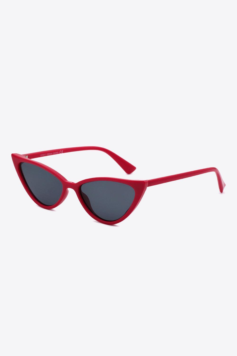 Red Polycarbonate Frame Cat Eye Sunglasses - MXSTUDIO.COM