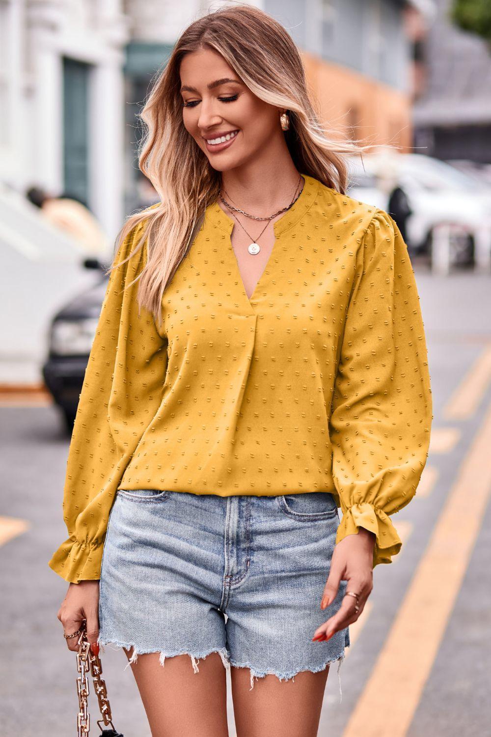 Refreshing Weekend Long Sleeve Swiss Dot Blouse - MXSTUDIO.COM