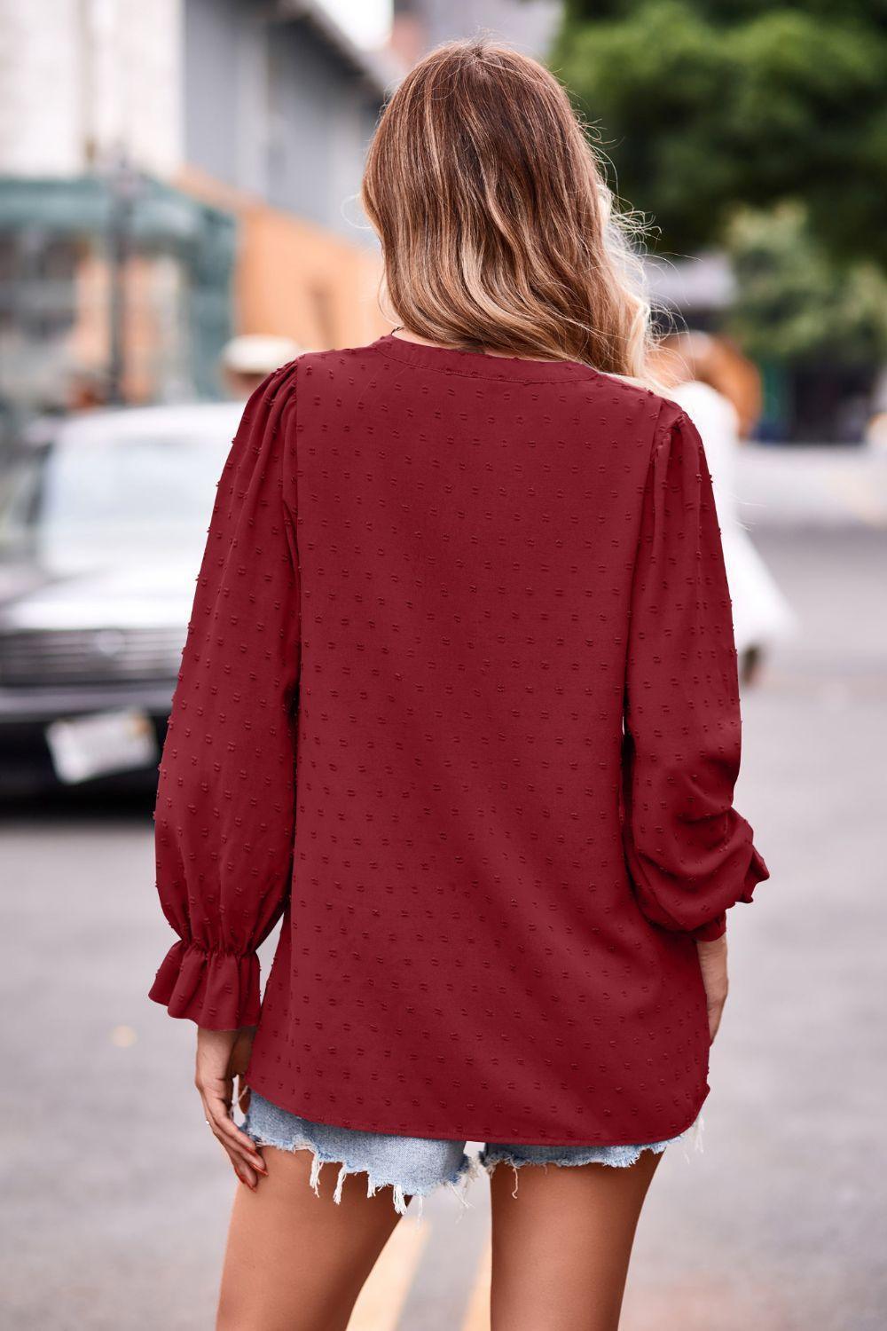 Refreshing Weekend Long Sleeve Swiss Dot Blouse - MXSTUDIO.COM