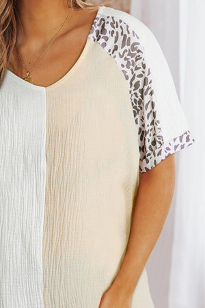 Renewed V Neck Leopard Print Tee Shirt - MXSTUDIO.COM