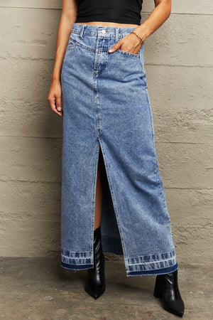 Retro Appeal Front Slit Denim Maxi Skirt - MXSTUDIO.COM