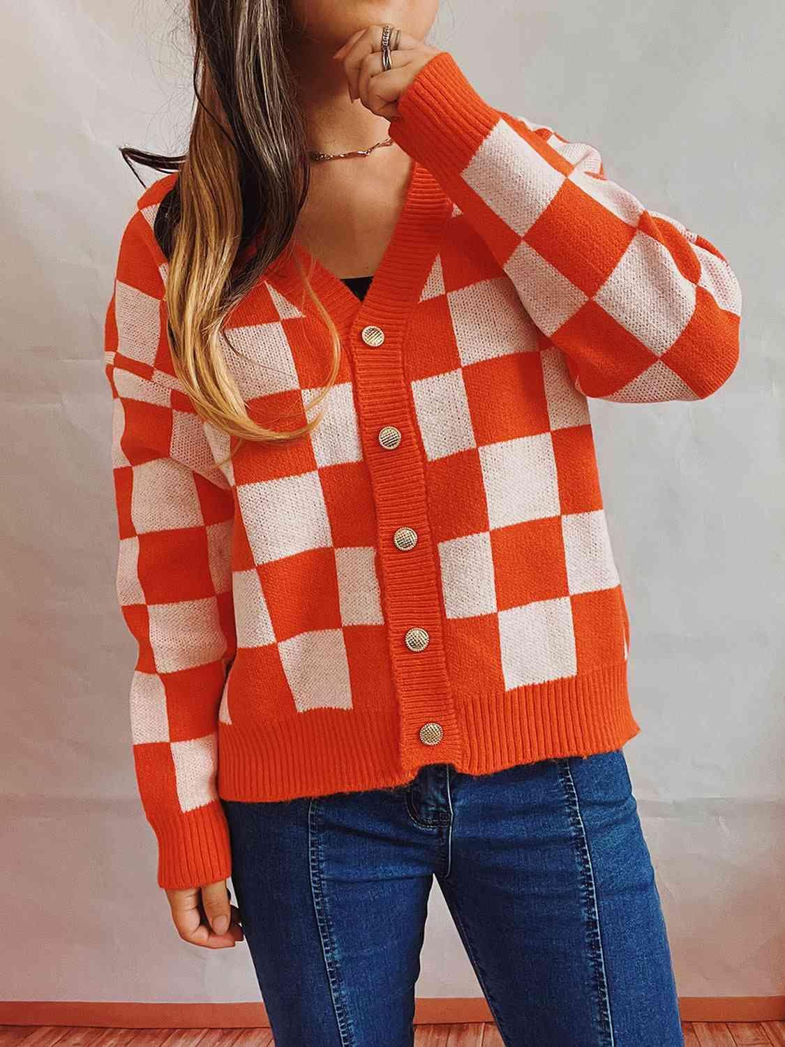 Retro Warmth Button Up Checkered Cardigan-MXSTUDIO.COM